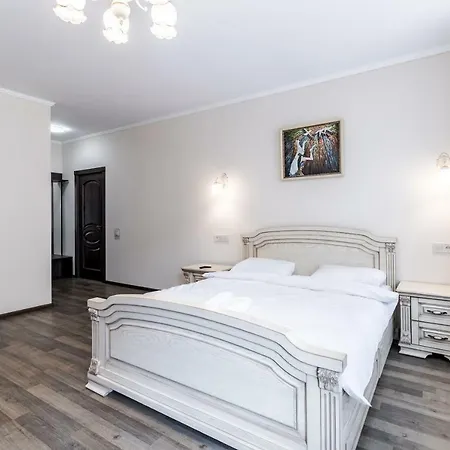 Opera House 3 Apartment Lviv